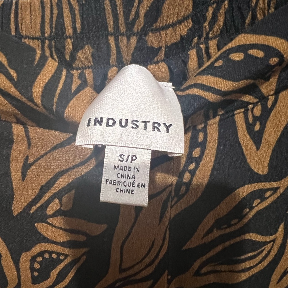 Industry Republic Navy and Brown Leaf Print Pants 100% Viscose Flowy EUC - Picture 2 of 2